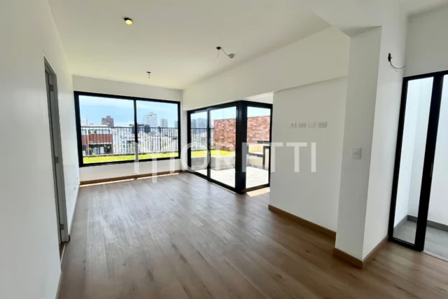 Dúplex en Venta en Miraflores | 197 m² | Cerca al Óvalo Gutiérrez